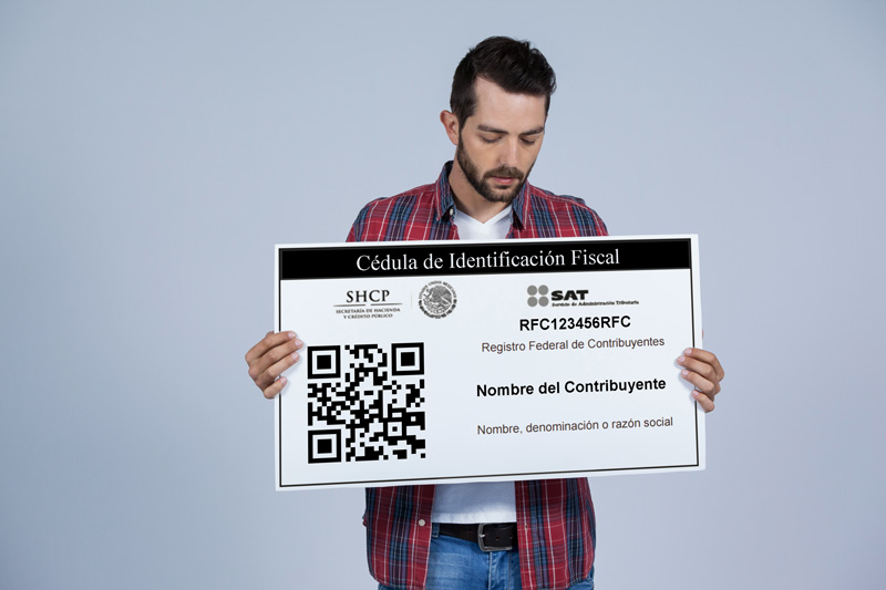 Estamos a sus órdenes para facilitar la actualización de su RFC, garantizando el cumplimiento de sus obligaciones fiscales y contribuyendo al rumbo exitoso de sus negocios.